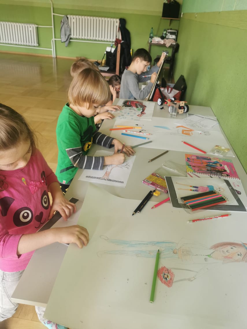 264534820_952078132377400_7477179507157822230_n